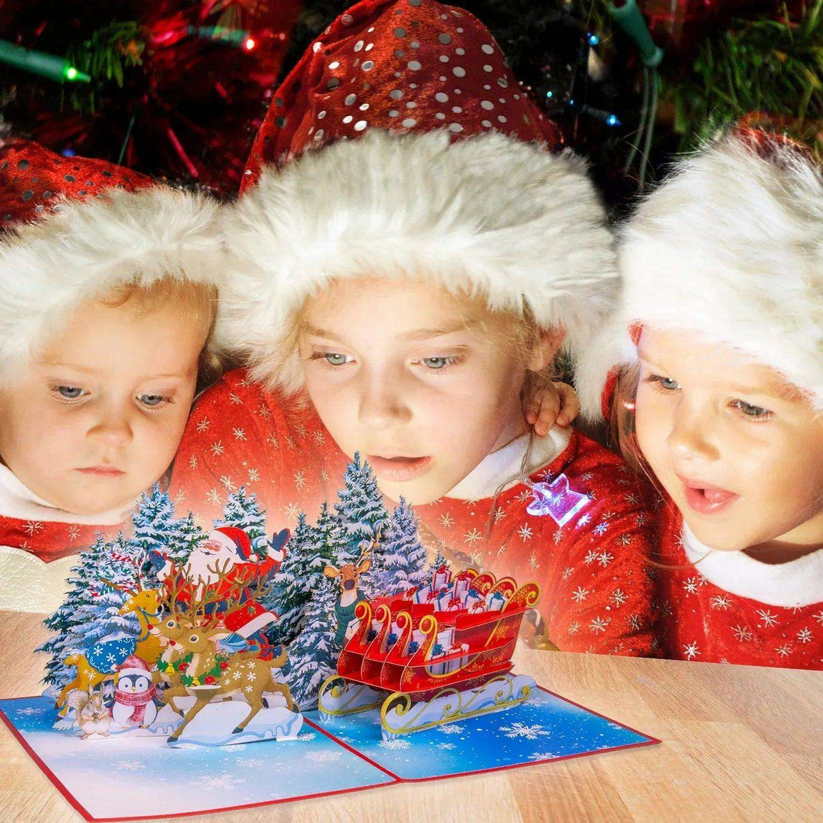 Pop Up Weihnachtskarte 3D - Weihnachtsmann im Wald mit Schlitten & Rentieren, N466 - LINPopUp