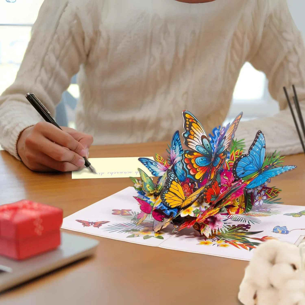 Pop Up Karte 3D Schmetterlinge auf Blumen – Grußkarte Geburtstag & Muttertag