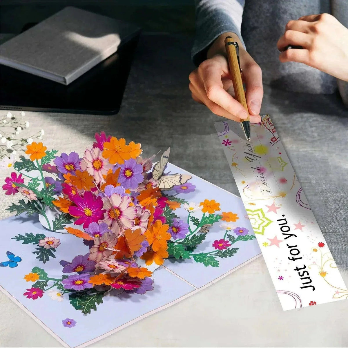 3D Pop-Up Karte Blumen, Blumenkarte, N190 - LINPopUp